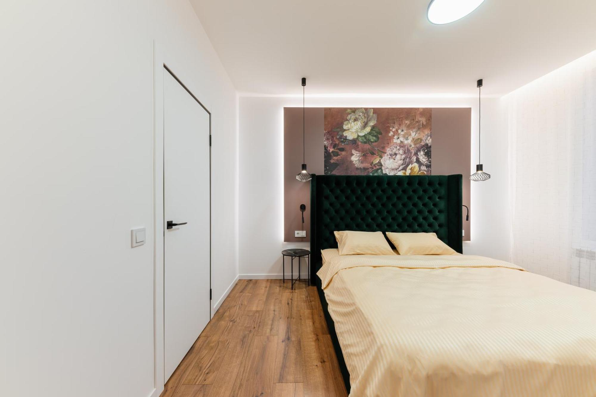 Luxury Apartments Laborca Oujhorod Extérieur photo